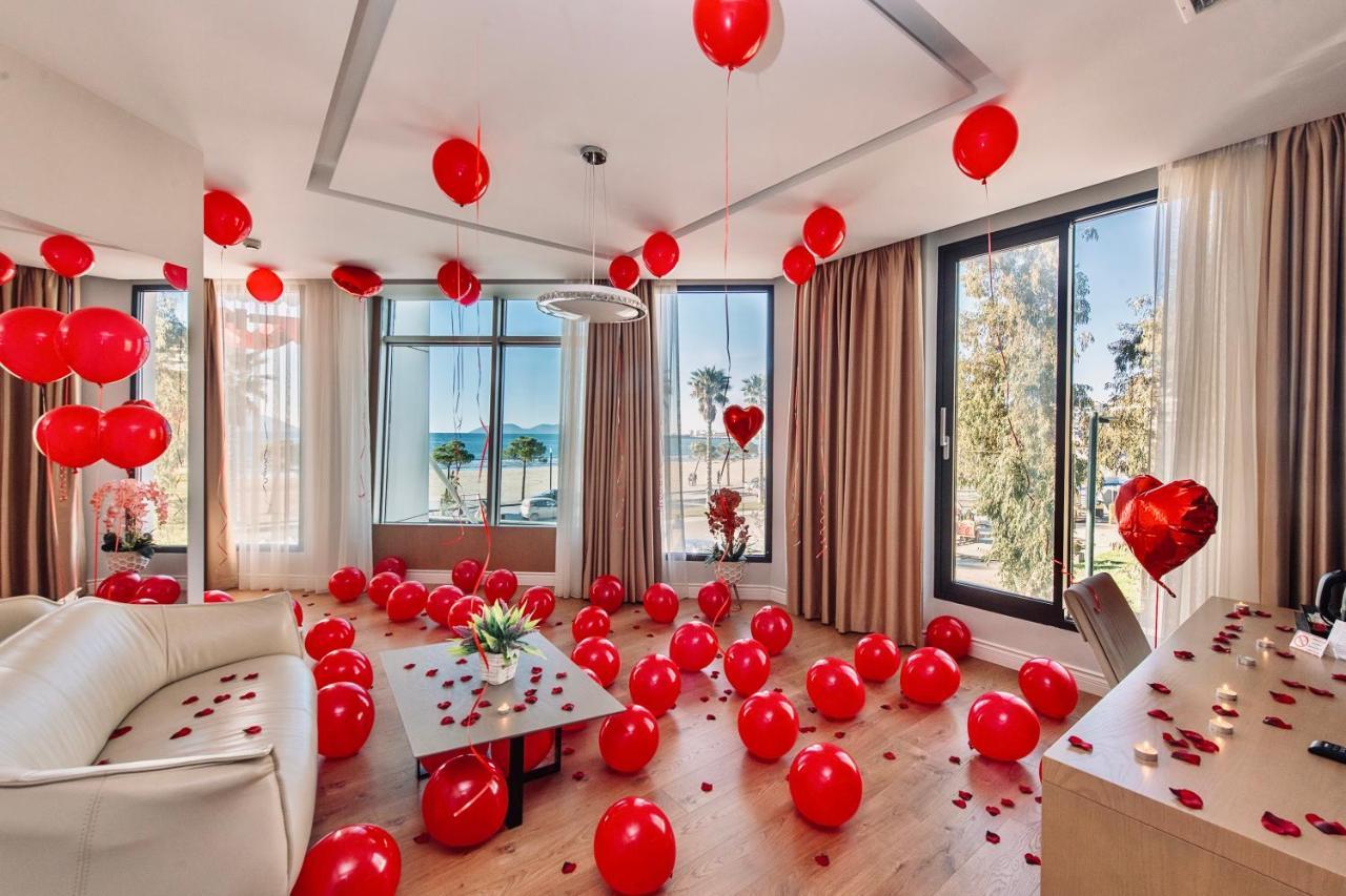 Marina Premium & Hotel Wlora