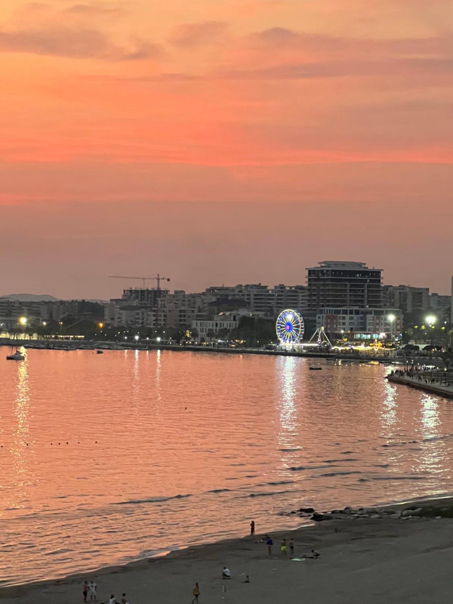 Marina Premium & 4* Wlora