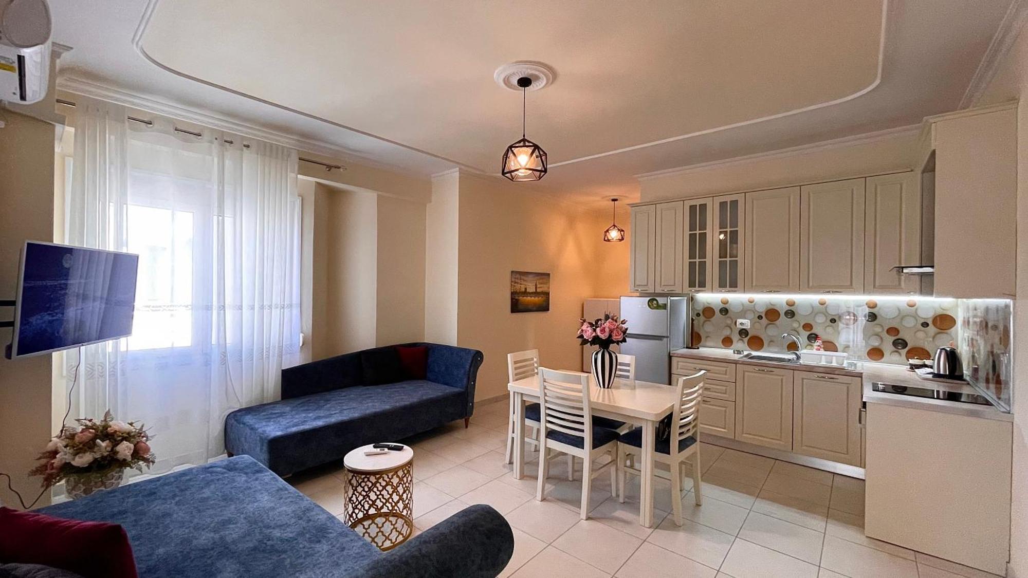 Hotel Marina Premium & Wlora