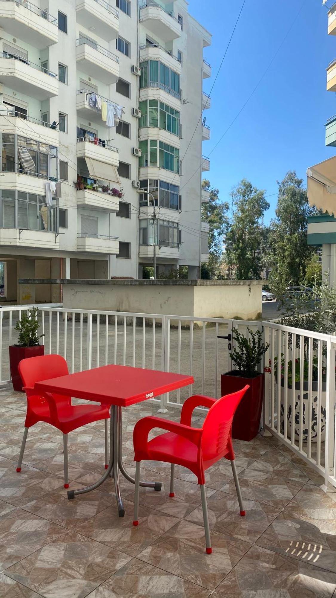Marina Premium & 4* Vlore