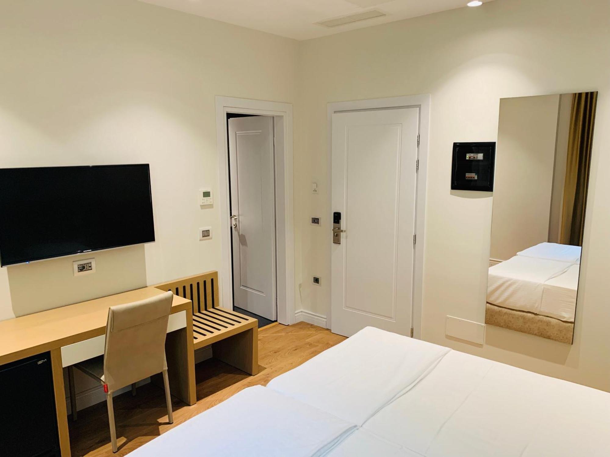 Marina Premium & Hotel